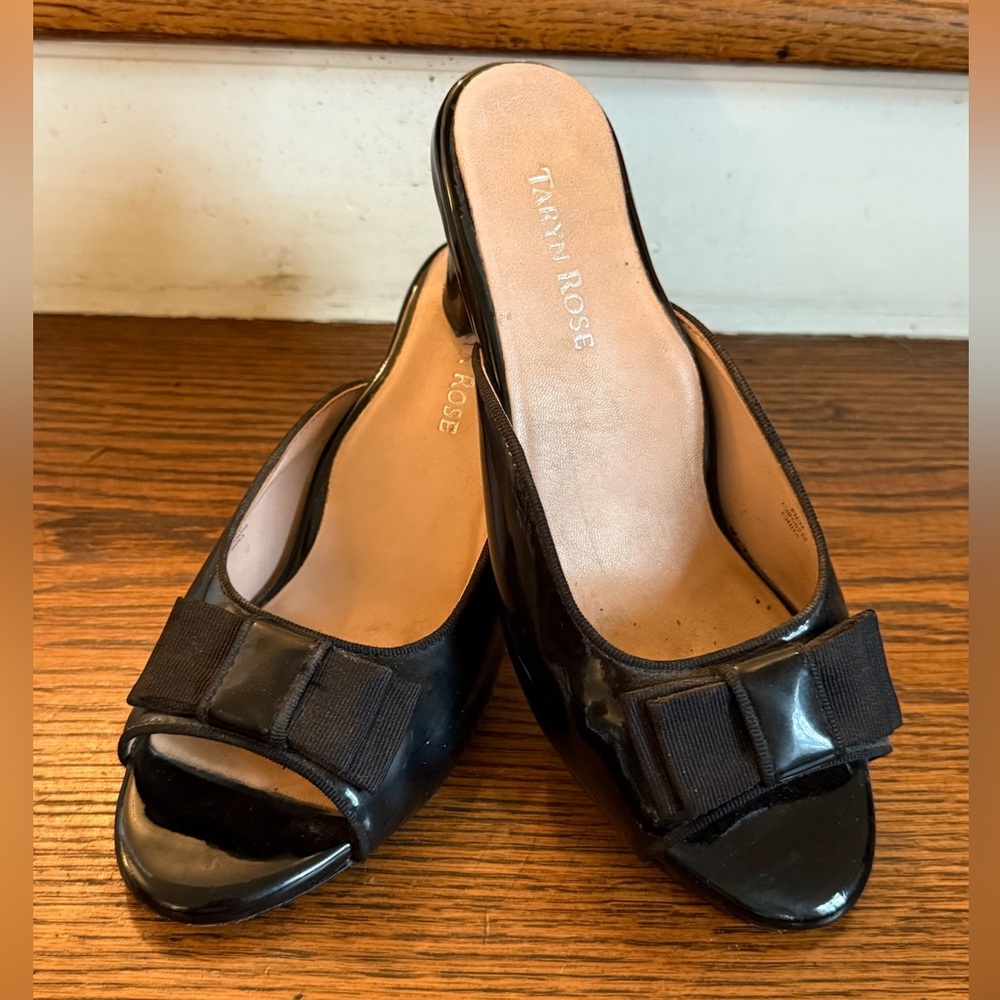 Taryn Rose “Fico” Slip On Pumps / Mules - Size 7 M